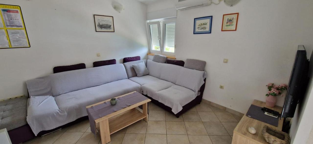 Oasis Of Peace Apartment オミシュ エクステリア 写真