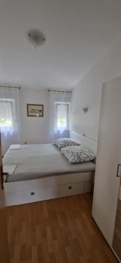 Oasis Of Peace Apartment オミシュ エクステリア 写真