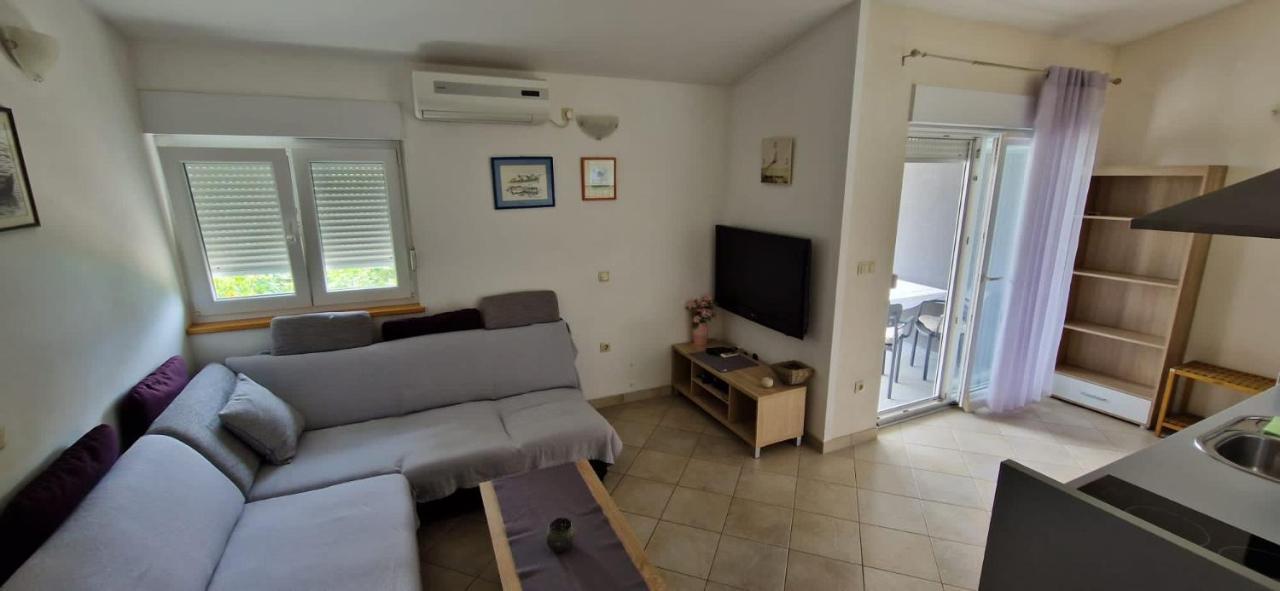 Oasis Of Peace Apartment オミシュ エクステリア 写真