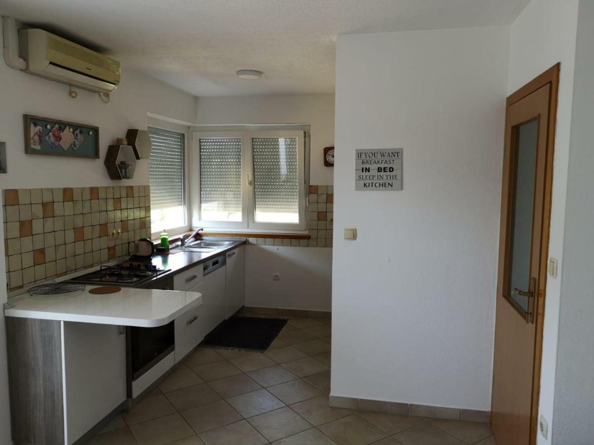 Oasis Of Peace Apartment オミシュ エクステリア 写真