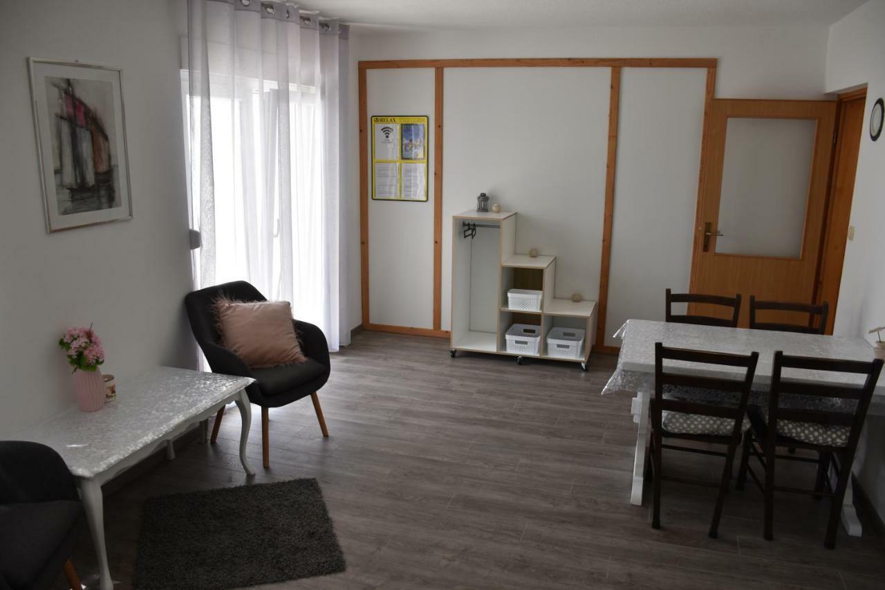Oasis Of Peace Apartment オミシュ エクステリア 写真